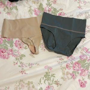 Set of two spanx underwear size small